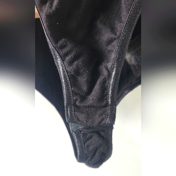 Guess by Marciano Black Bodysuit - Picture 2 of 4